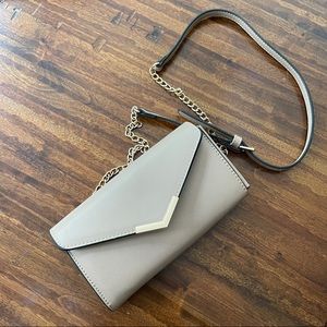 Urban Expressions vegan leather Hester Crossbody Bag in nude